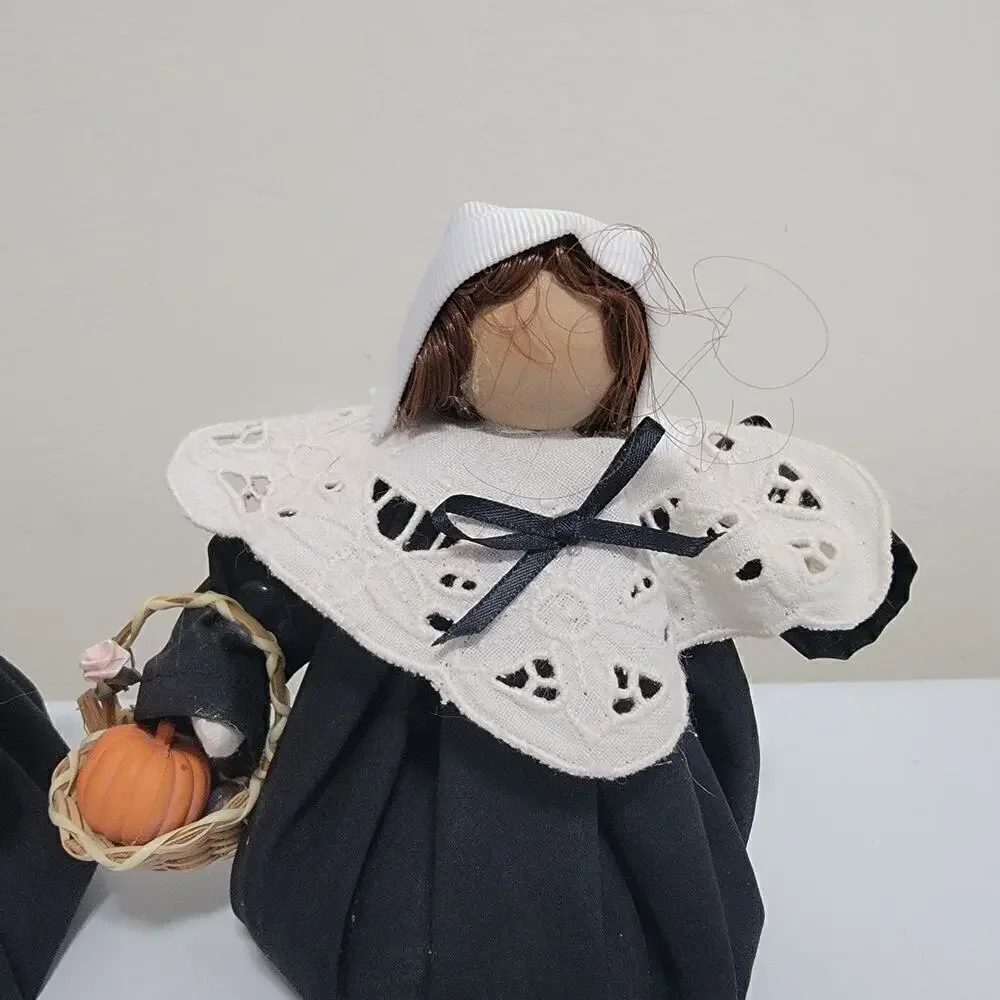 Vintage Thanksgiving Autumn Fall Bean Bag Pilgrim Decorations Set of 2